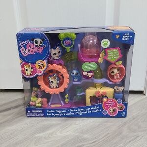 Littlest Pet Shop Hampster Playground New In Box